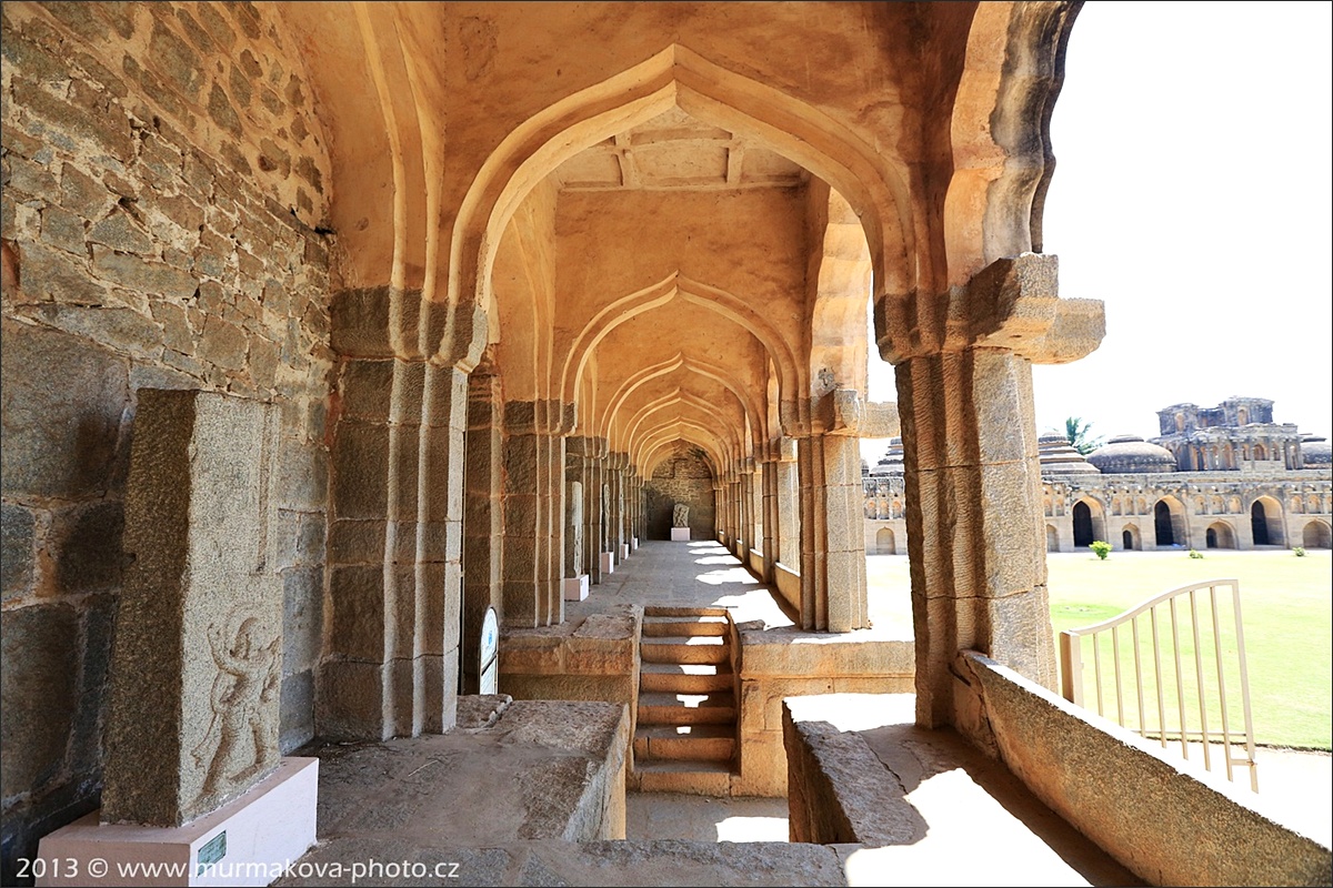 HAMPI - Hajari Rama Temple