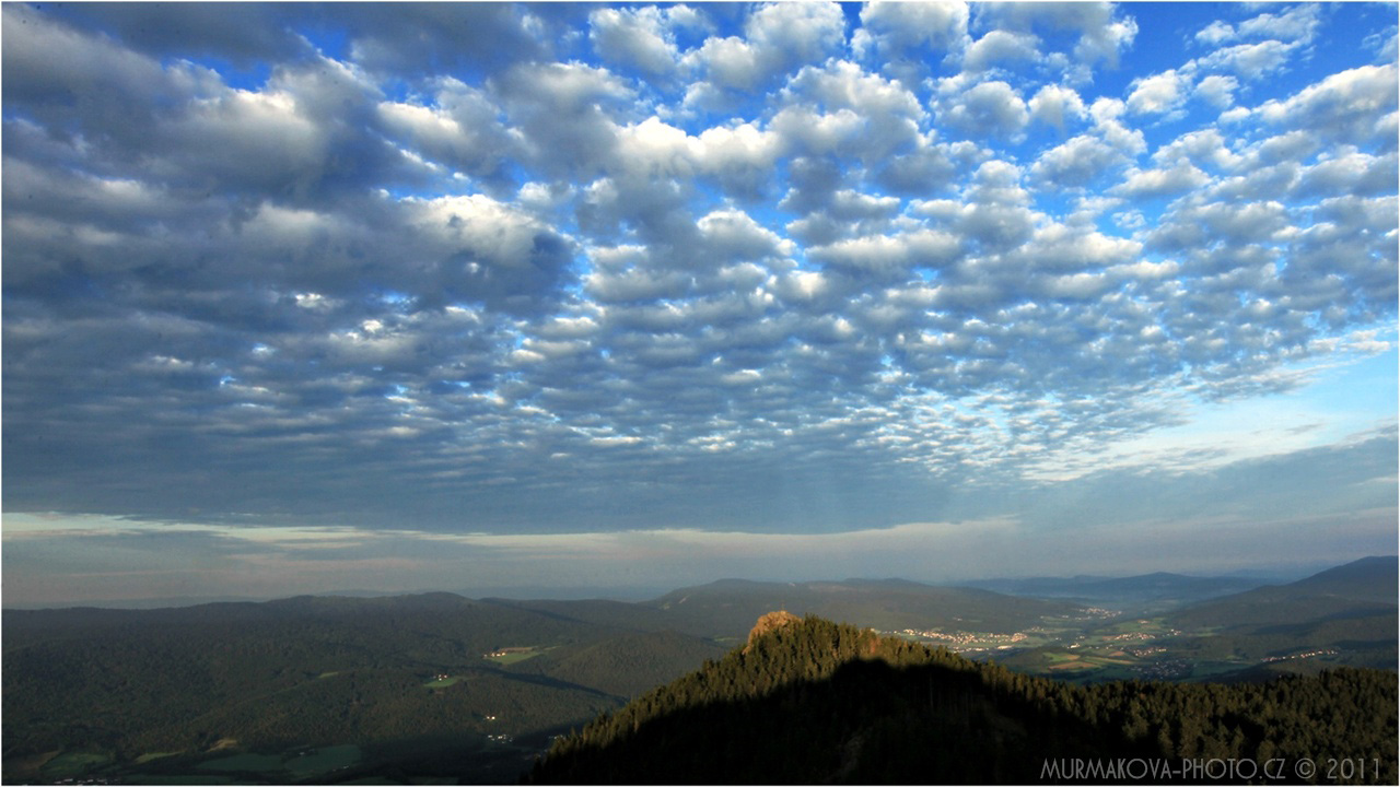 kouzelné nebe nad Ostrým