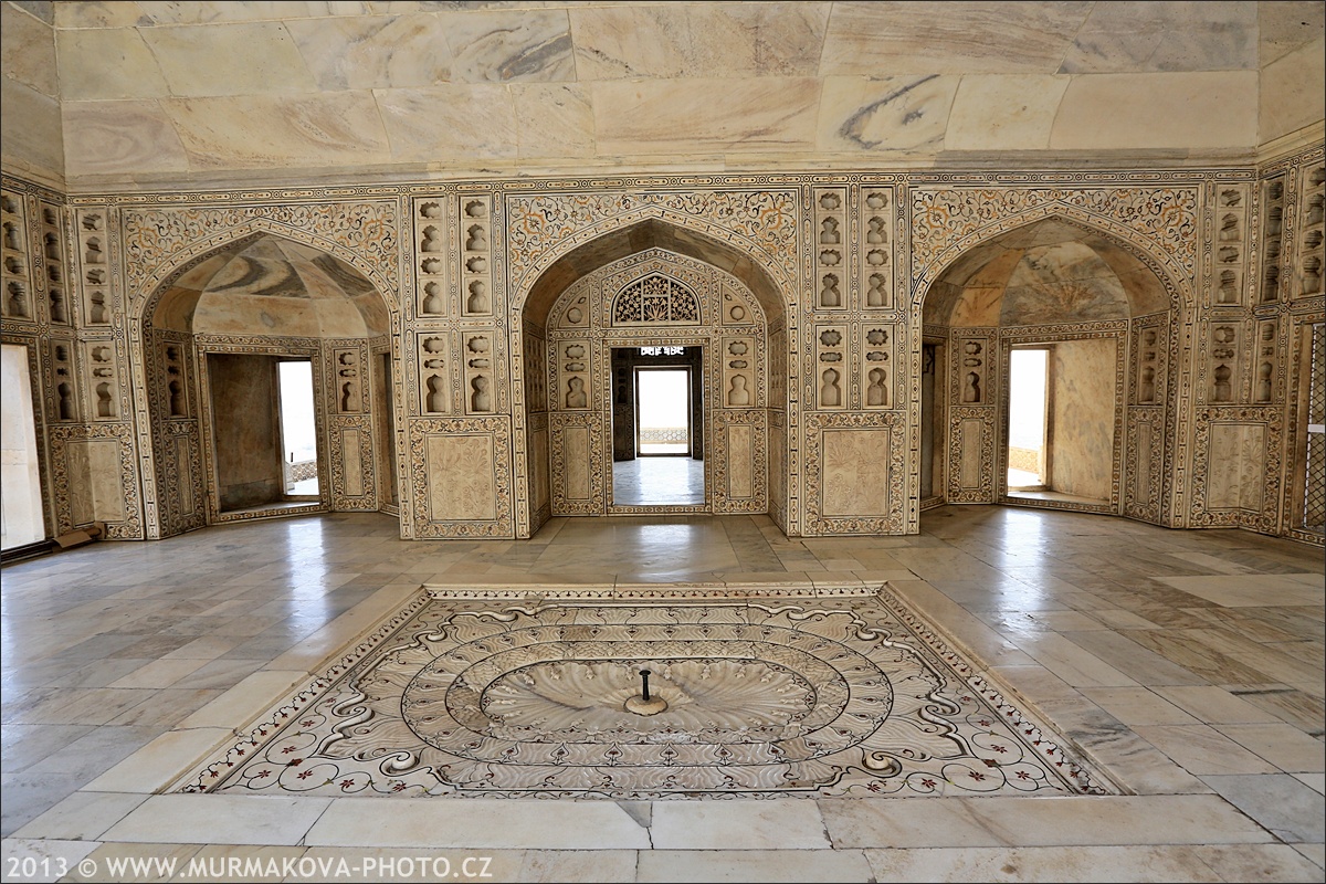 Red Fort - interiéry
